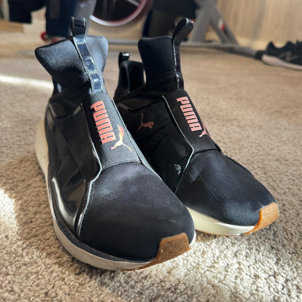 Puma Sneakers like new condition